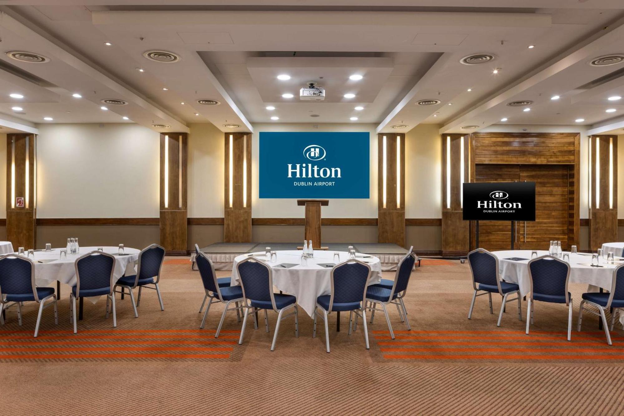 Отель Hilton Dublin Airport Клогран Экстерьер фото
